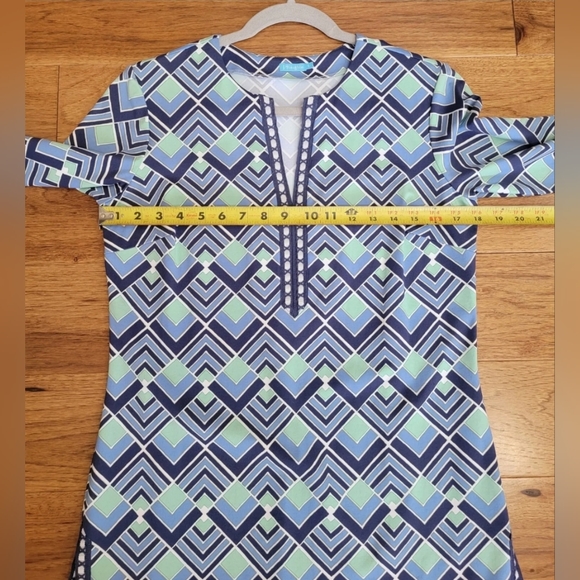 J. McLaughlin Catalina Cloth Tunic Top Women's Small Blue Green Split Neck Shirt - Picture 7 of 8